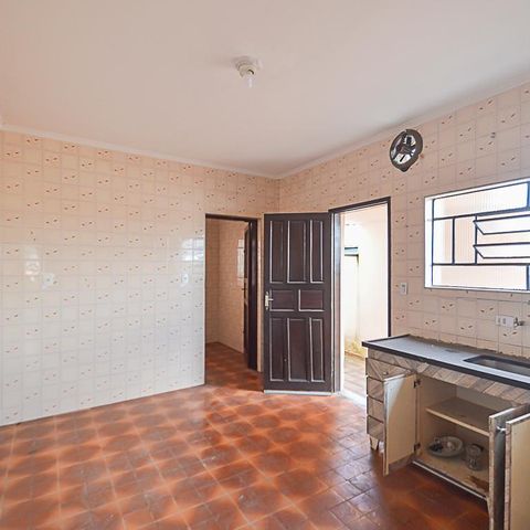Casa à venda com 130m², 3 quartos e 1 vaga Casa à venda com 130m², 3 quartos e 1 vagaCozinha