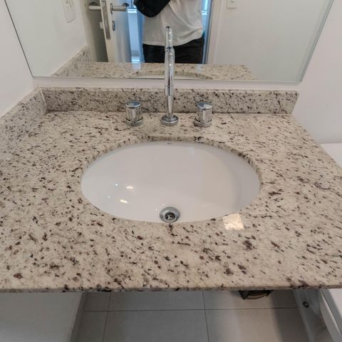 Studio à venda com 26m², 1 quarto e sem vagaBanheiro
