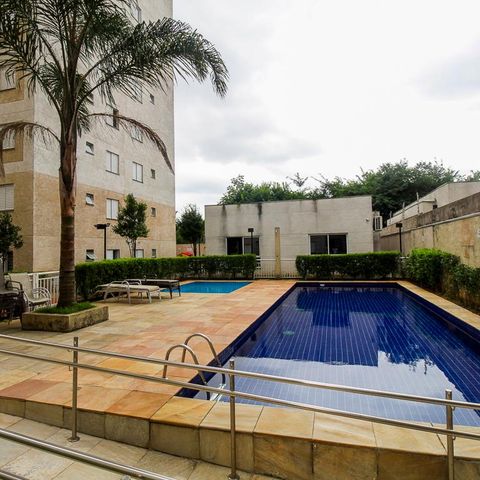 Studio à venda com 45m², 1 quarto e sem vagaÁrea comum - Piscina