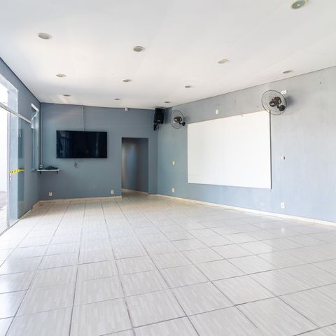 Apartamento para alugar com 72m², 2 quartos e 1 vaga Apartamento para alugar com 72m², 2 quartos e 1 vagaÁrea comum - Salão de Festas