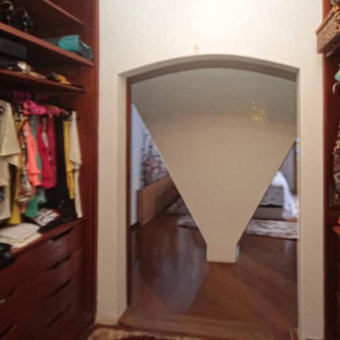 Casa à venda com 450m², 3 quartos e 8 vagas Casa à venda com 450m², 3 quartos e 8 vagasCloset da Suíte 2