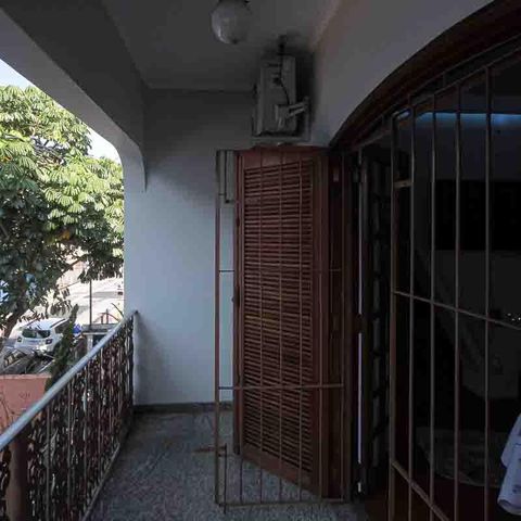 Casa à venda com 450m², 3 quartos e 8 vagas Casa à venda com 450m², 3 quartos e 8 vagasVaranda da Suíte 2