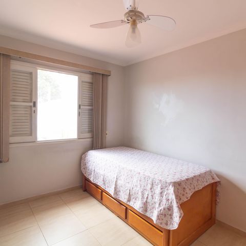 Casa à venda com 102m², 2 quartos e 4 vagas Casa à venda com 102m², 2 quartos e 4 vagasQuarto 1