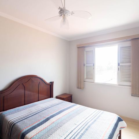 Casa à venda com 102m², 2 quartos e 4 vagas Casa à venda com 102m², 2 quartos e 4 vagasQuarto 2