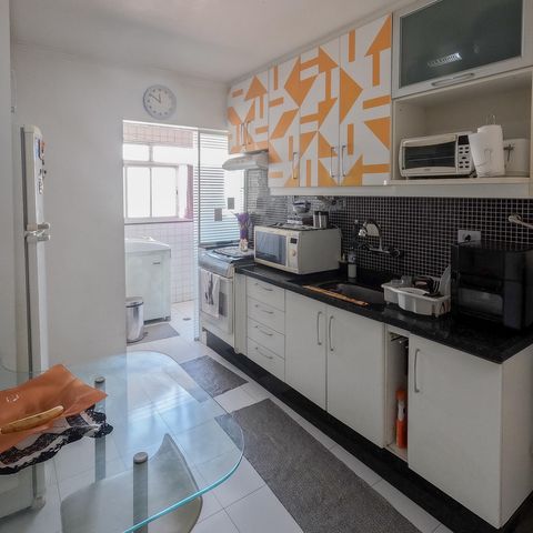 Apartamento à venda com 110m², 3 quartos e 2 vagas Apartamento à venda com 110m², 3 quartos e 2 vagasCozinha
