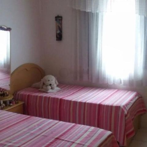 Casa à venda com 65m², 1 quarto e sem vaga