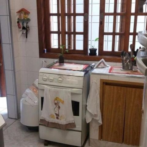 Casa à venda com 65m², 1 quarto e sem vaga