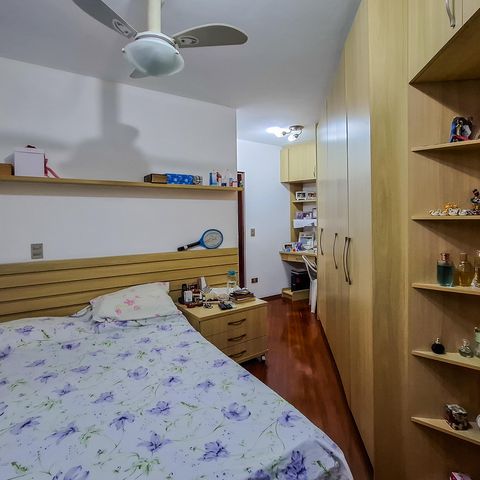 Casa para alugar com 360m², 4 quartos e 4 vagas Casa para alugar com 360m², 4 quartos e 4 vagasQuarto de Serviço