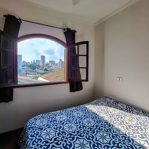 Casa para alugar com 360m², 4 quartos e 4 vagas Casa para alugar com 360m², 4 quartos e 4 vagasQuarto 2