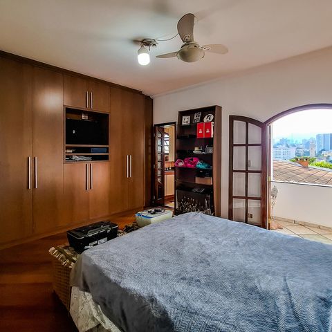 Casa para alugar com 360m², 4 quartos e 4 vagas Casa para alugar com 360m², 4 quartos e 4 vagasQuarto 3