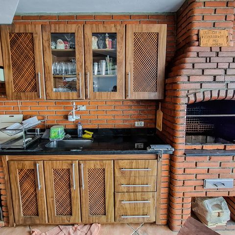 Casa para alugar com 360m², 4 quartos e 4 vagas Casa para alugar com 360m², 4 quartos e 4 vagasÁrea Externa