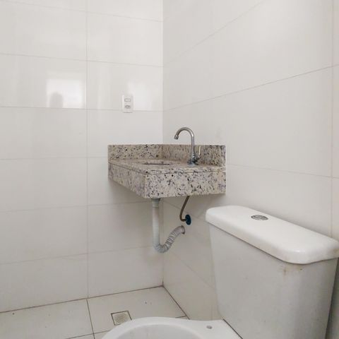 Apartamento para alugar com 82m², 2 quartos e sem vaga Apartamento para alugar com 82m², 2 quartos e sem vagaBanheiro da Suíte 1