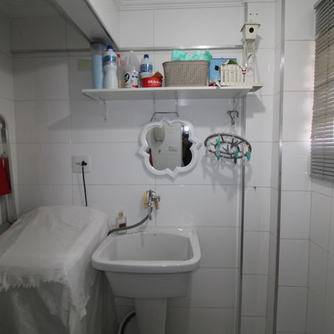 Apartamento à venda com 60m², 2 quartos e sem vagaÁrea de Serviço