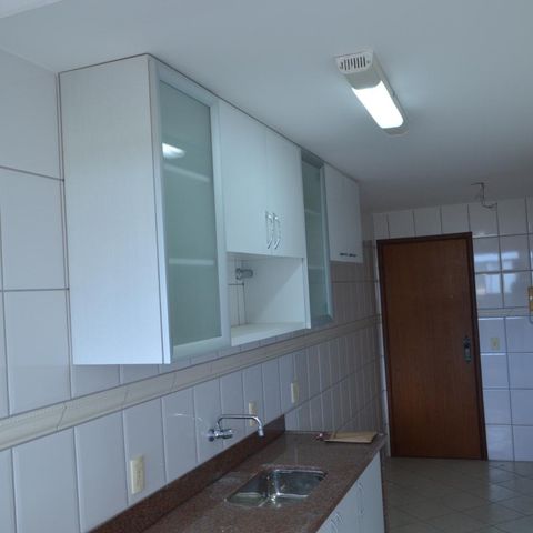 Apartamento para alugar com 130m², 3 quartos e 2 vagasCozinha
