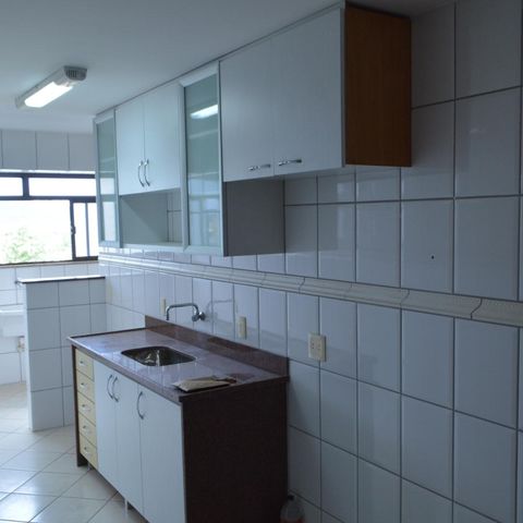 Apartamento para alugar com 130m², 3 quartos e 2 vagasCozinha
