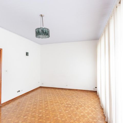 Casa para alugar com 274m², 2 quartos e 6 vagasSala 2