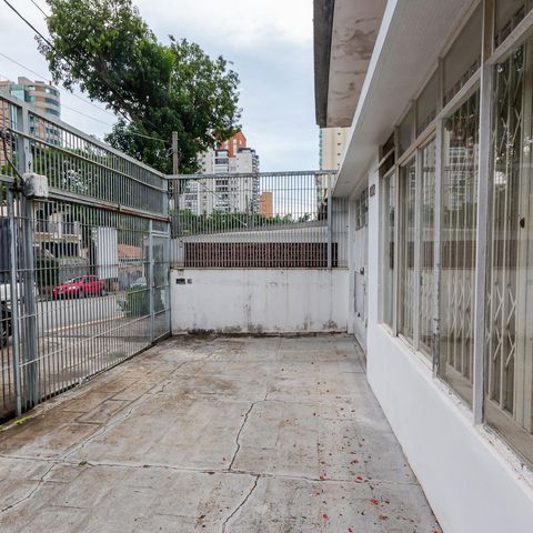 Casa para alugar com 274m², 2 quartos e 6 vagasÁrea Externa