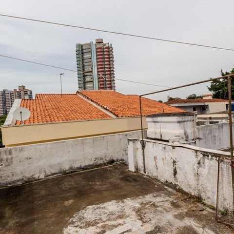 Casa para alugar com 274m², 2 quartos e 6 vagasÁrea Externa