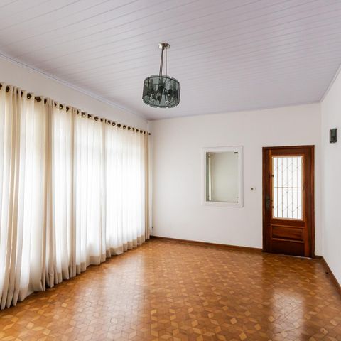 Casa para alugar com 274m², 2 quartos e 6 vagasSala 2