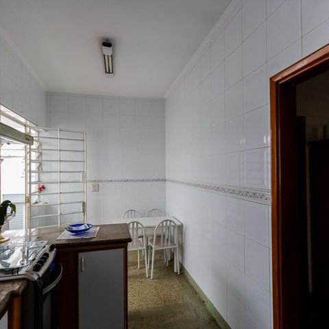 Casa para alugar com 274m², 2 quartos e 6 vagasCozinha
