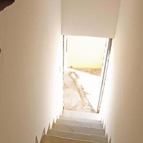 Casa para alugar com 50m², 2 quartos e 2 vagasEscada