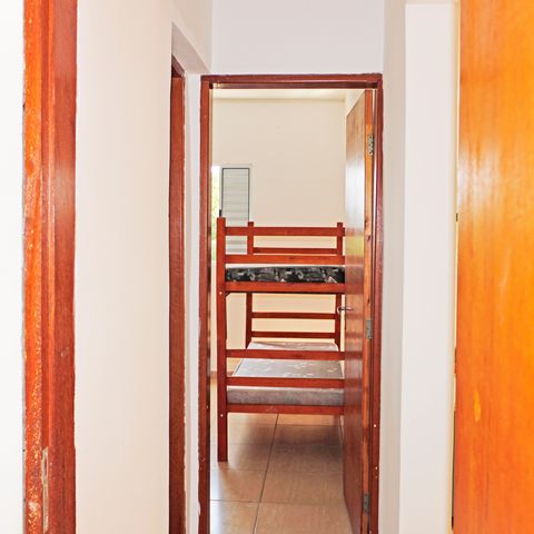 Casa para alugar com 50m², 2 quartos e 2 vagasCorredor