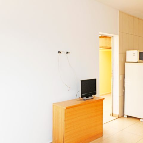 Casa para alugar com 50m², 2 quartos e 2 vagasSala