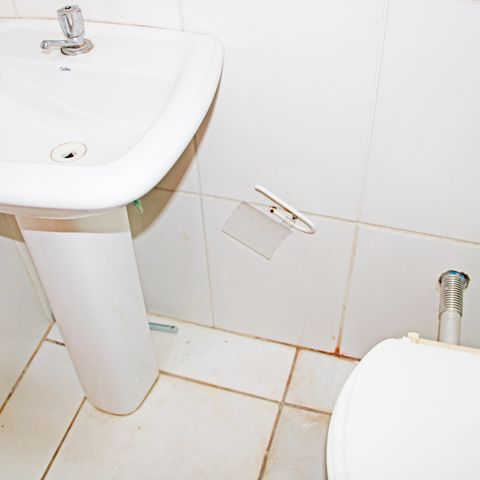 Casa para alugar com 50m², 2 quartos e 2 vagasBanheiro