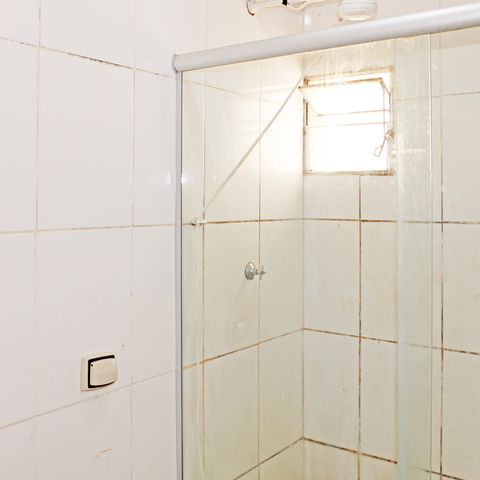 Casa para alugar com 50m², 2 quartos e 2 vagasBanheiro