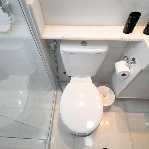 Apartamento à venda com 131m², 3 quartos e 3 vagasBanheiro 1