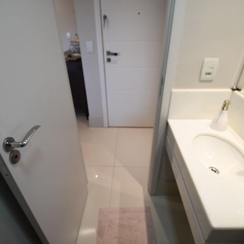 Apartamento à venda com 131m², 3 quartos e 3 vagasLavabo