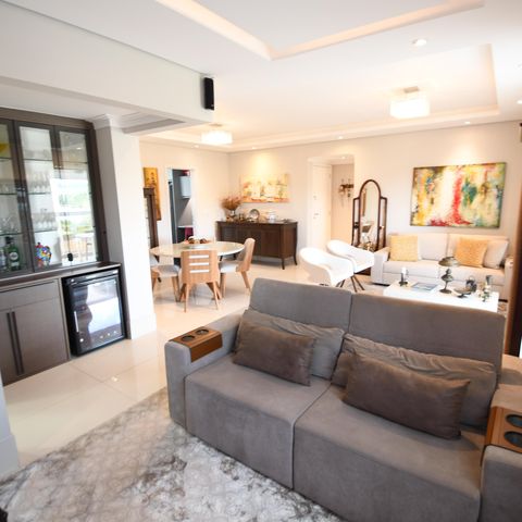 Apartamento à venda com 131m², 3 quartos e 3 vagasSala