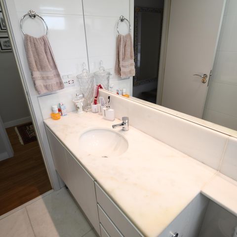Apartamento à venda com 131m², 3 quartos e 3 vagasBanheiro 2