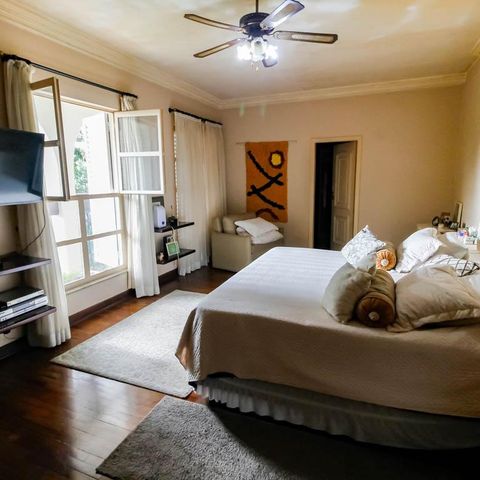 Casa à venda com 800m², 5 quartos e 6 vagas Casa à venda com 800m², 5 quartos e 6 vagasSuíte 1