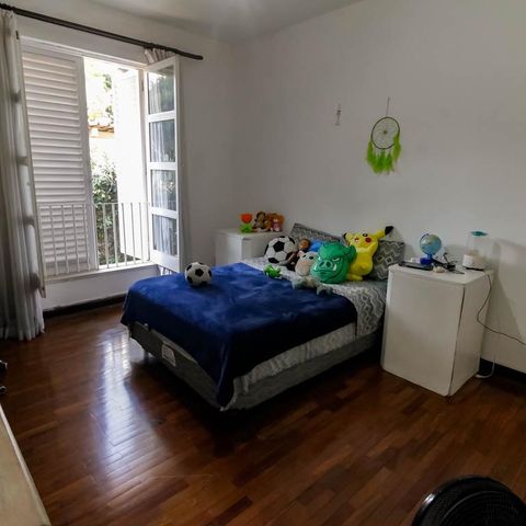 Casa à venda com 800m², 5 quartos e 6 vagas Casa à venda com 800m², 5 quartos e 6 vagasSuíte 3