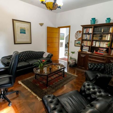 Casa à venda com 800m², 5 quartos e 6 vagas Casa à venda com 800m², 5 quartos e 6 vagasSala 2