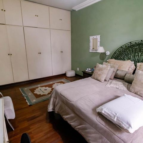 Casa à venda com 800m², 5 quartos e 6 vagas Casa à venda com 800m², 5 quartos e 6 vagasSuíte 2