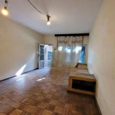 Casa à venda com 140m², 3 quartos e 2 vagas