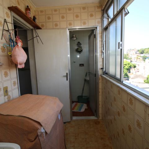Apartamento à venda com 140m², 2 quartos e 1 vagaÁrea de Serviço