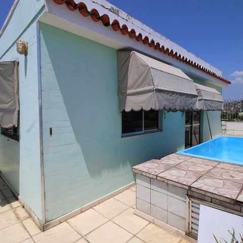 Apartamento à venda com 140m², 2 quartos e 1 vagaPiscina Coberta