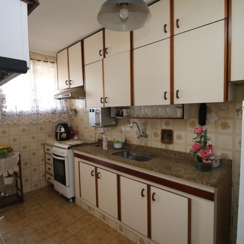 Apartamento à venda com 140m², 2 quartos e 1 vagaCozinha