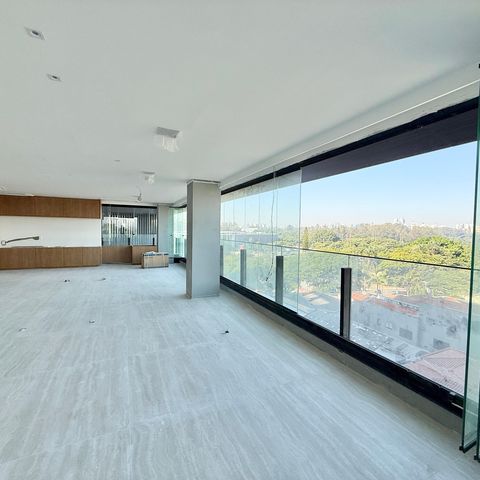 Apartamento à venda com 231m², 3 quartos e 4 vagas