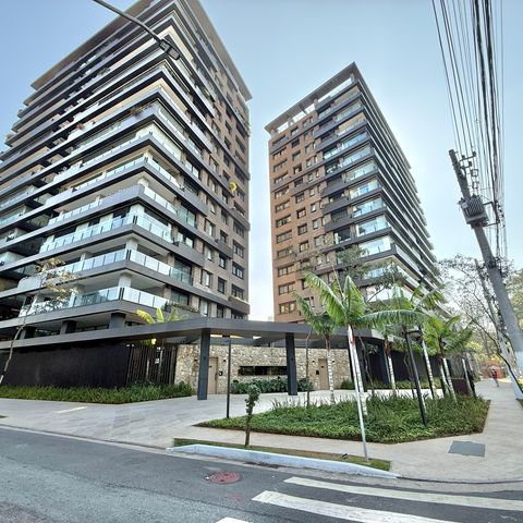 Apartamento à venda com 231m², 3 quartos e 4 vagas