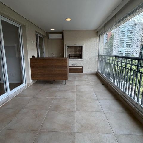 Apartamento à venda com 231m², 3 quartos e 4 vagas