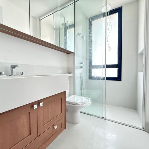Apartamento à venda com 231m², 3 quartos e 4 vagas