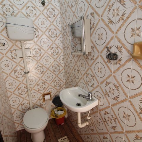 Casa à venda com 260m², 5 quartos e 3 vagasBanheiro de Serviço