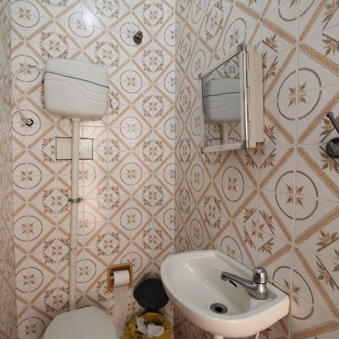 Casa à venda com 260m², 5 quartos e 3 vagasBanheiro de Serviço