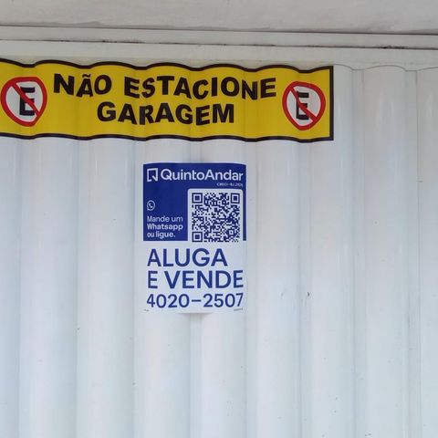 Casa à venda com 260m², 5 quartos e 3 vagas Casa à venda com 260m², 5 quartos e 3 vagasPlaca