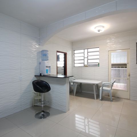 Casa à venda com 260m², 5 quartos e 3 vagasCozinha