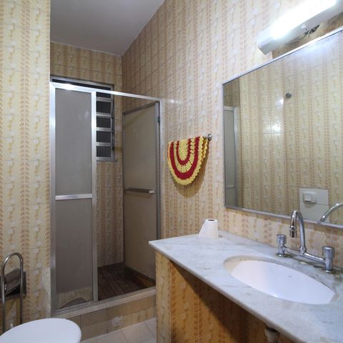 Casa à venda com 260m², 5 quartos e 3 vagas Banheiro da Suíte